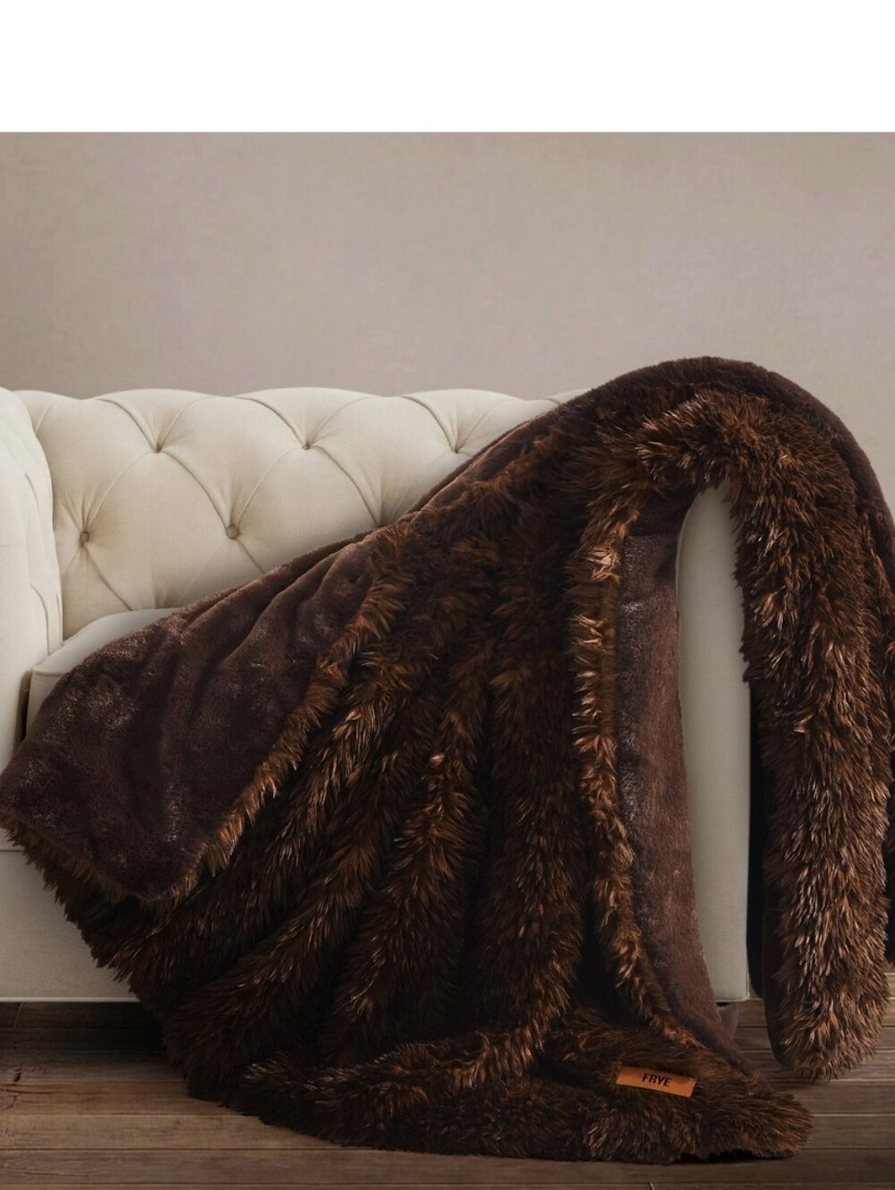(6)Frye Arcytic Luxe  Faux Fur Throw